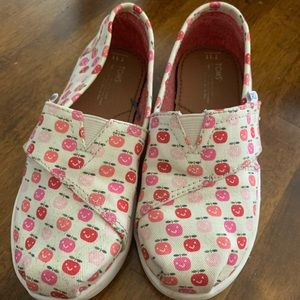 Little Kids Toms size 11 EUC